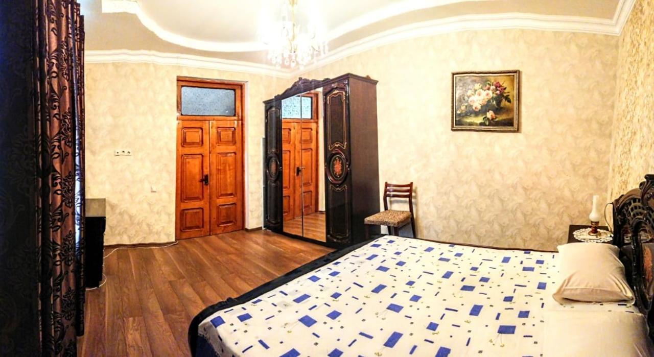 Guest House Gagra Bagian luar foto
