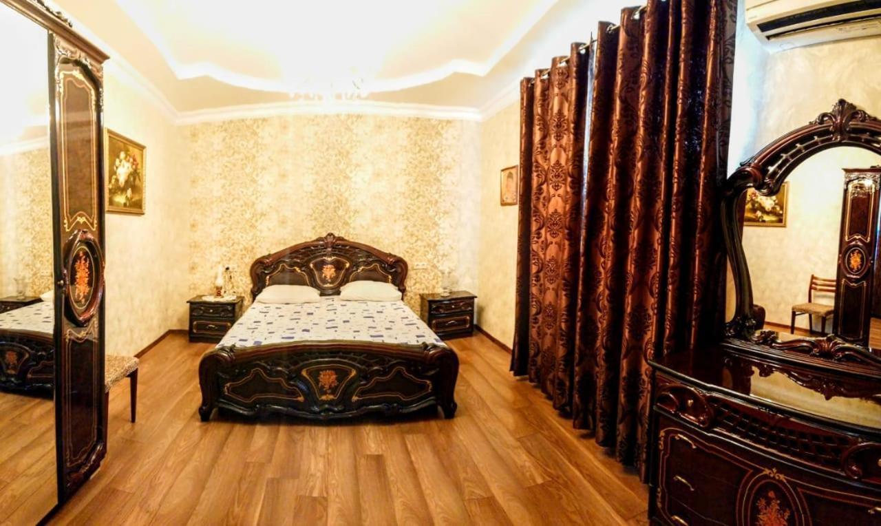 Guest House Gagra Bagian luar foto